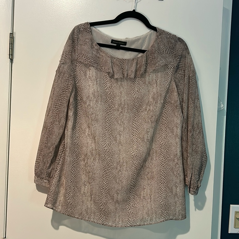 Chiffon snakeskin print top
